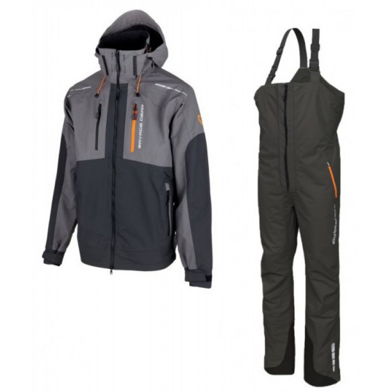 Kostiumas Savage Gear WP Performance 2025 su Bib and Brace kelnėmis